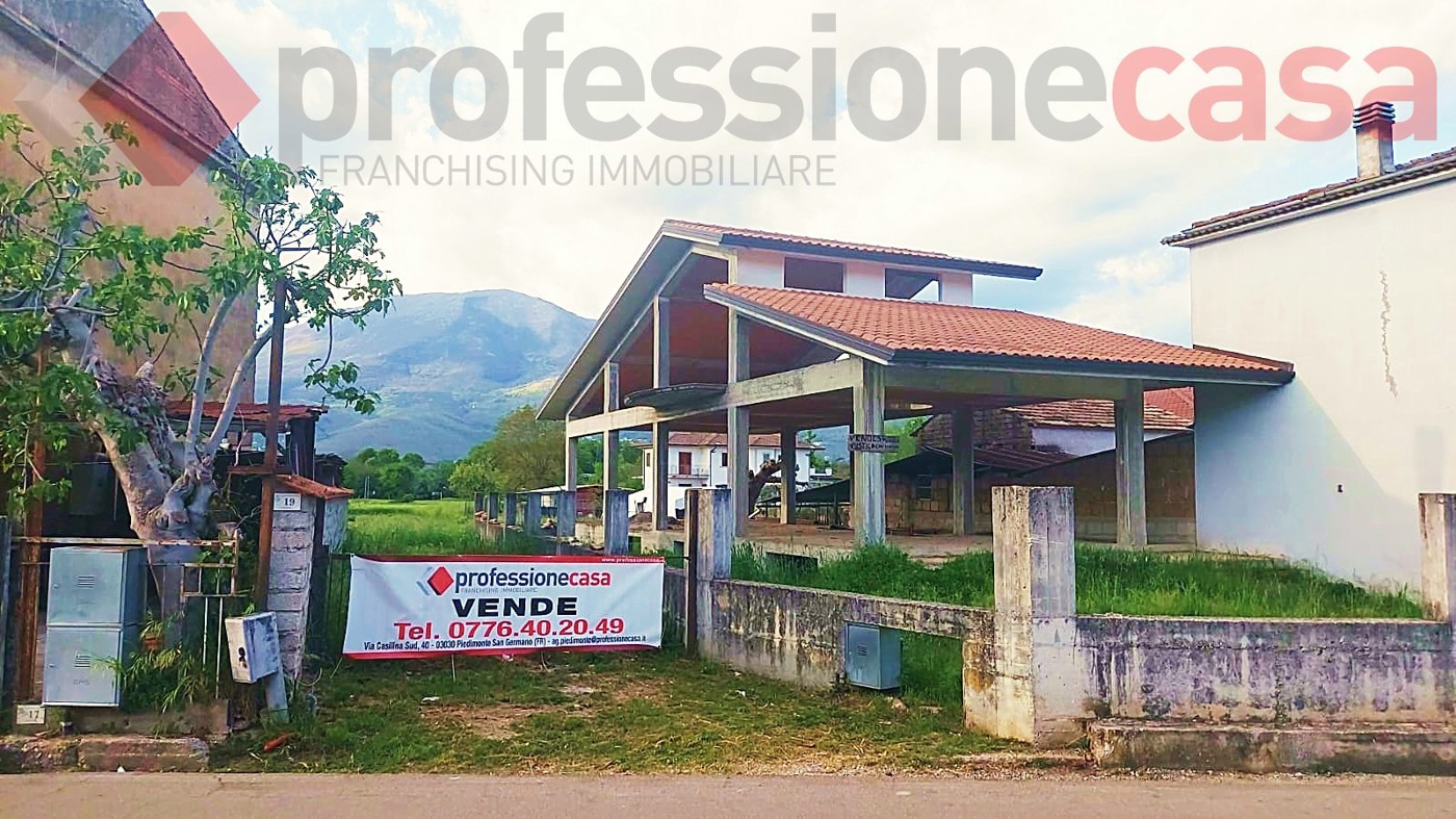 Terreno Agricolo in vendita a Villa Santa Lucia