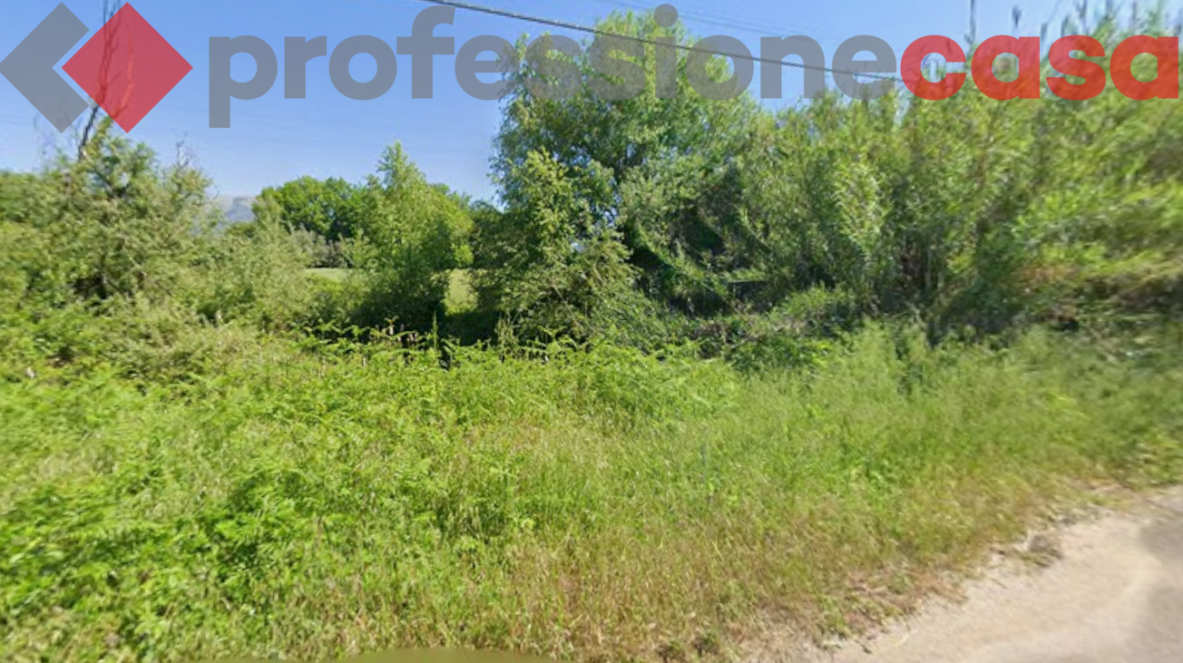 Terreno Edificabile in vendita a Villa Santa Lucia
