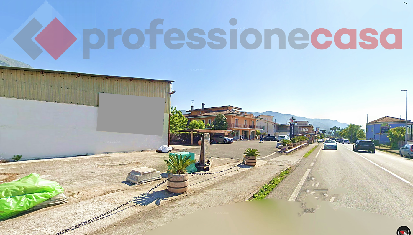 Magazzino in affitto a Piedimonte San Germano