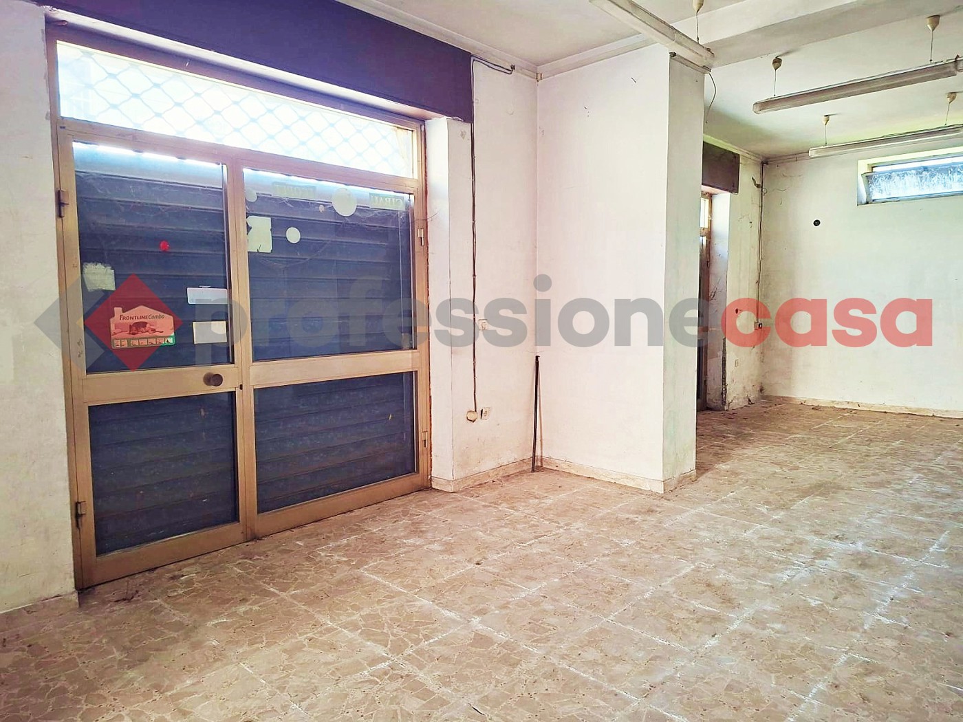 Negozio in affitto a Aquino