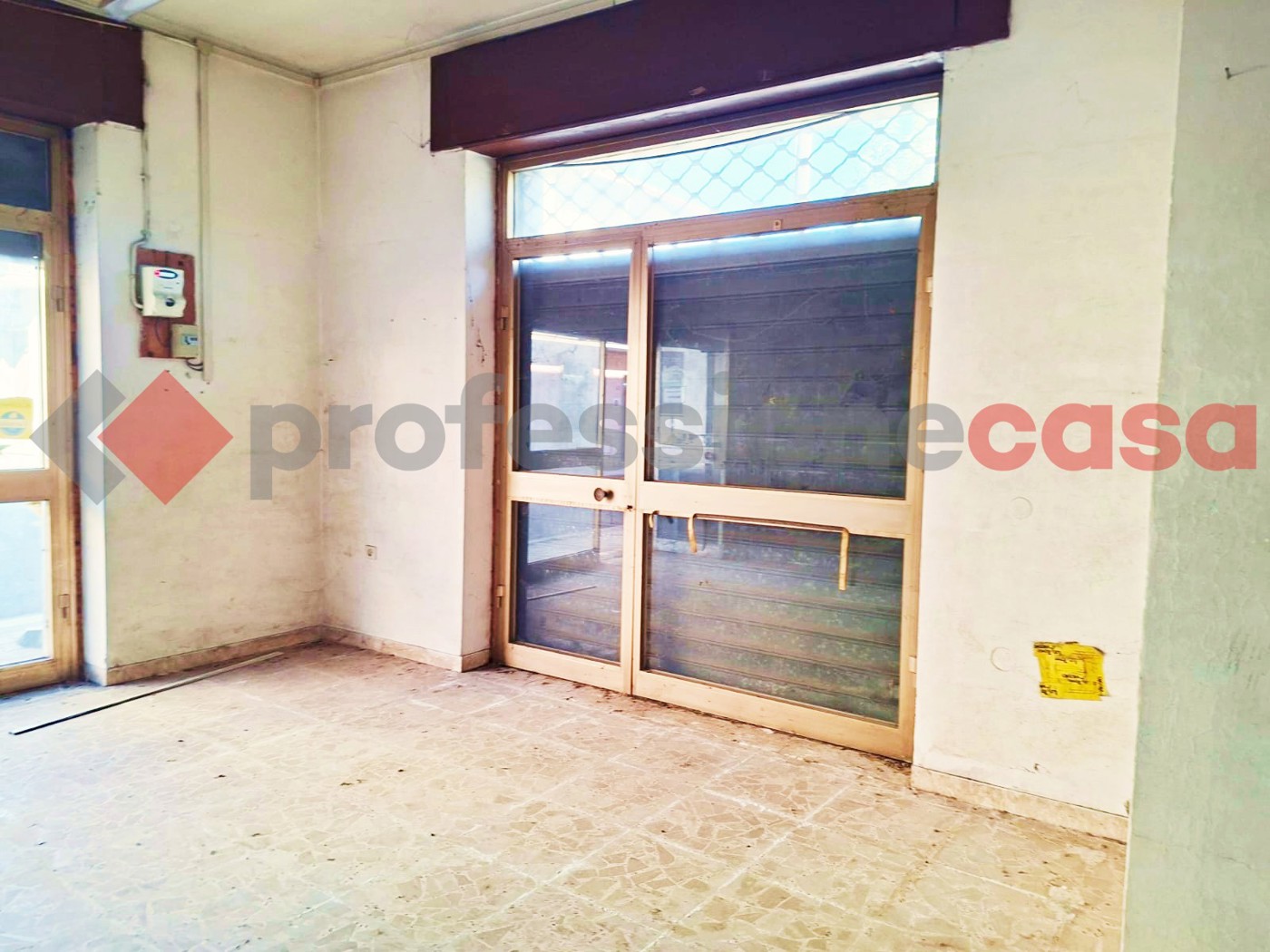 Negozio in affitto a Aquino