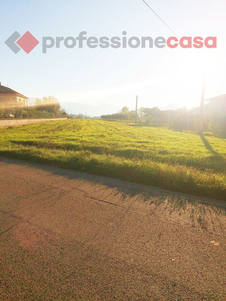 Terreno Agricolo in vendita a Aquino
