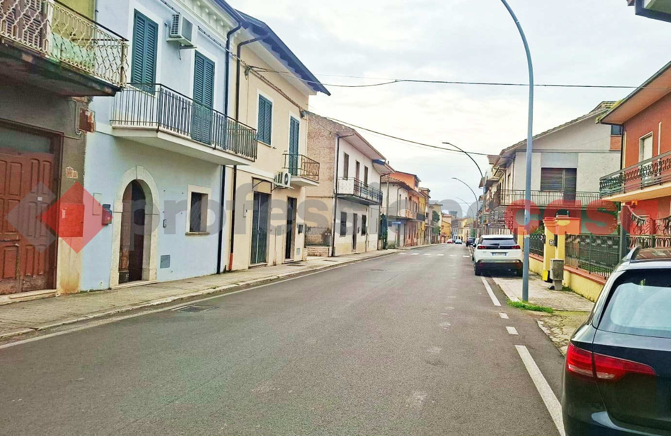 Negozio in affitto a Aquino