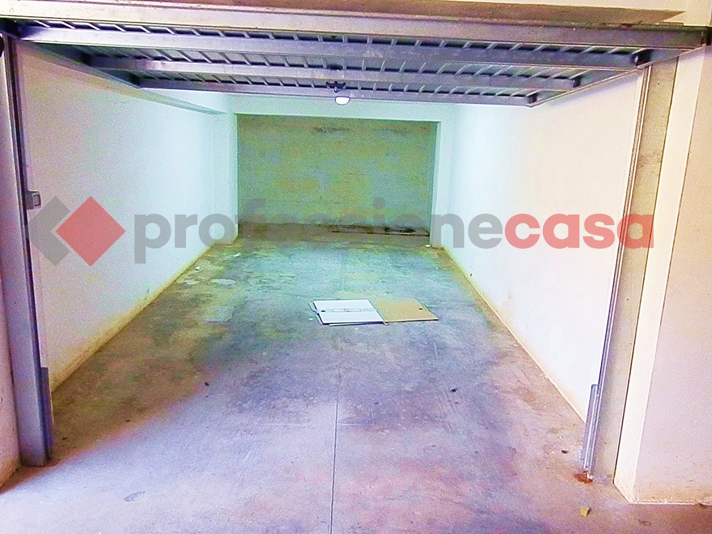 Box/Garage 24mq in vendita a Piedimonte San Germano