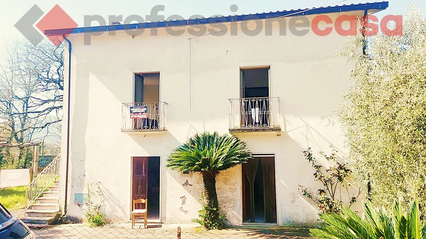 Casa indipendente in vendita a Rocca D'Evandro