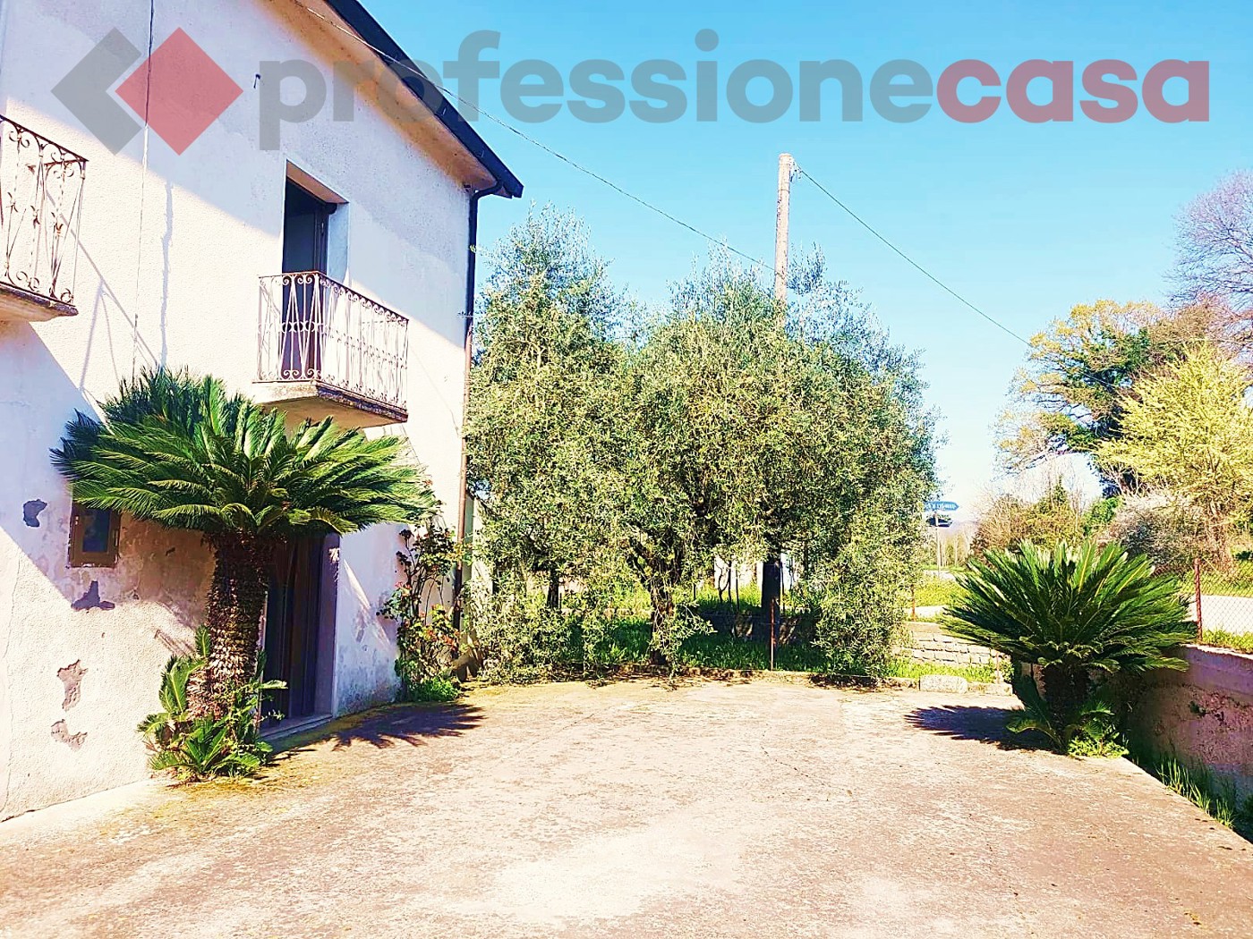 Casa indipendente in vendita a Rocca D'Evandro