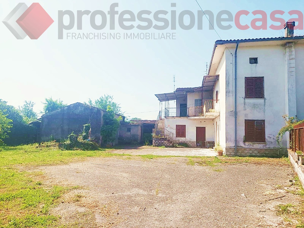 Villa Bifamiliare in vendita a Piedimonte San Germano