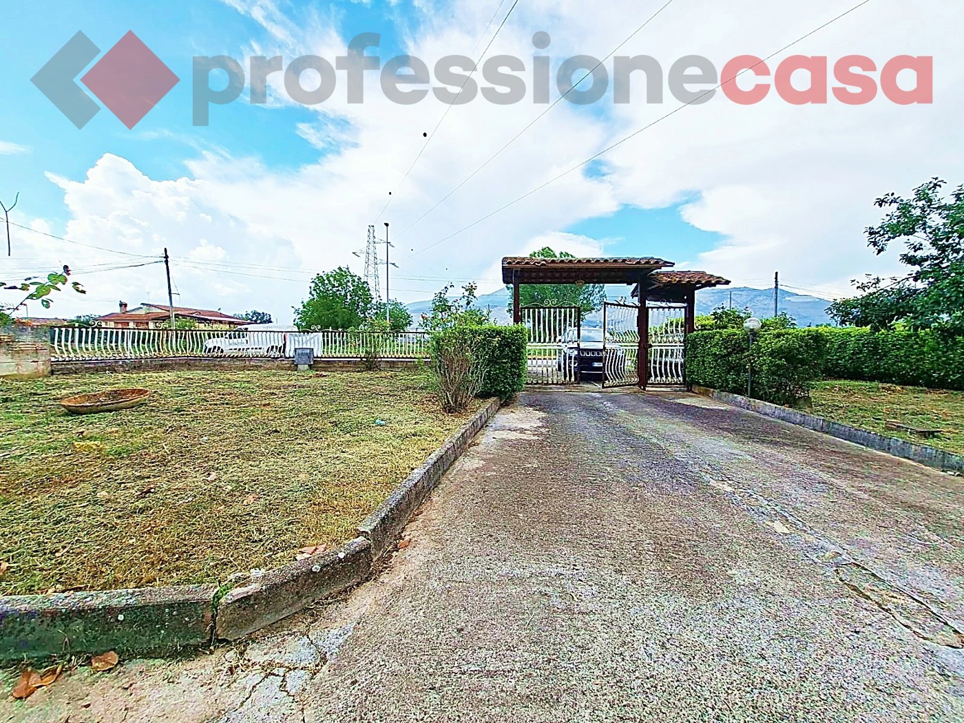 Casa indipendente in vendita a Piedimonte San Germano