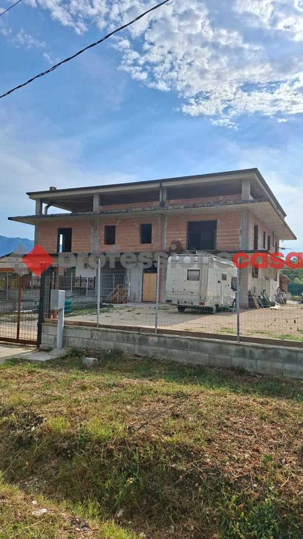 Villa Bifamiliare in vendita a Pignataro Interamna