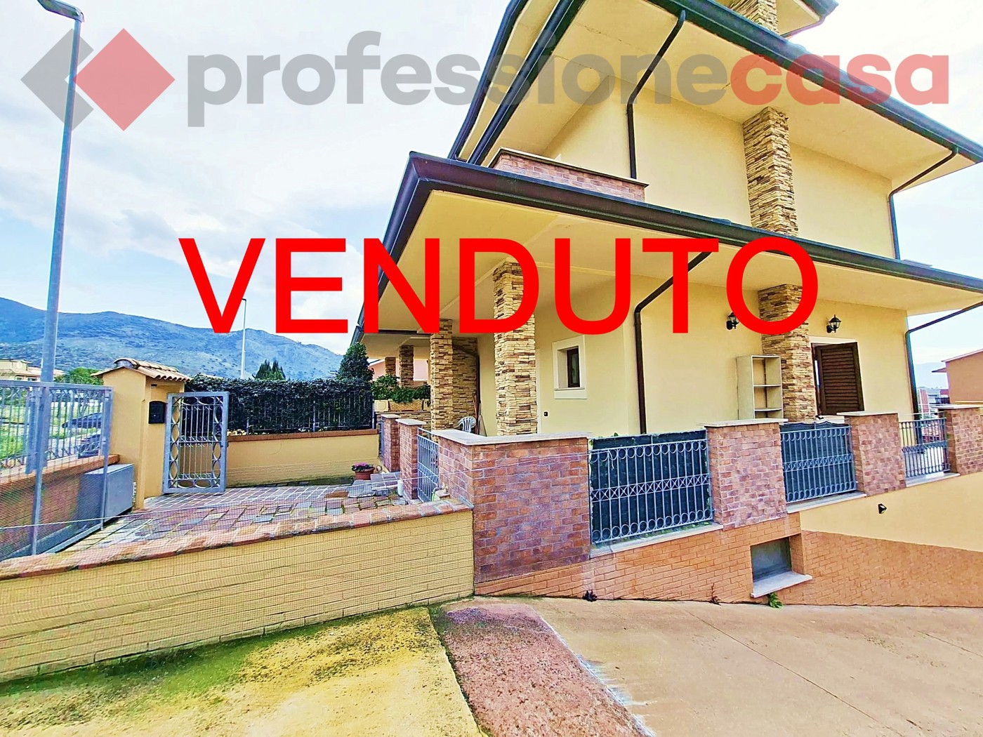 Villa Bifamiliare in vendita a Piedimonte San Germano