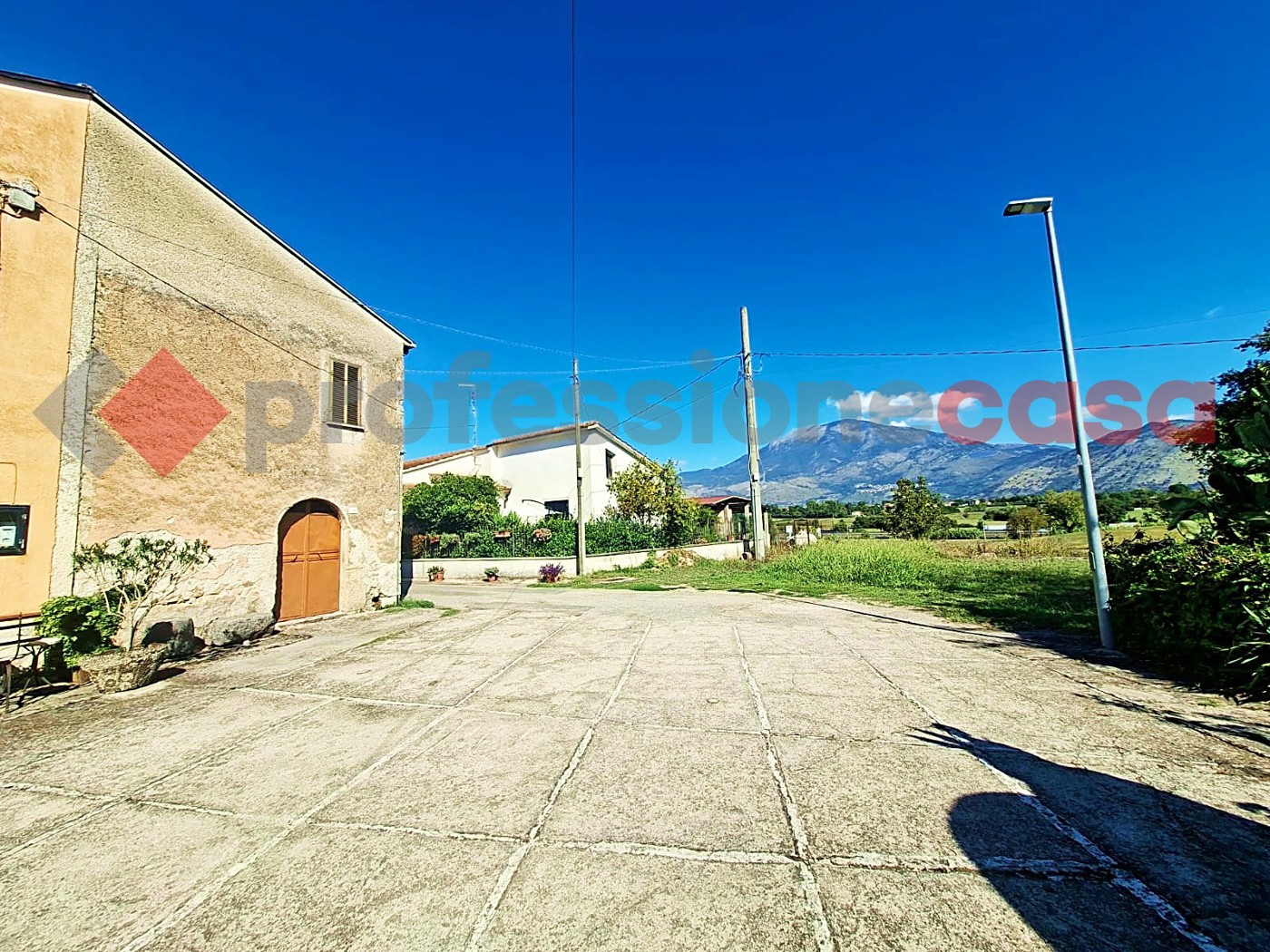 Casa indipendente in vendita a Villa Santa Lucia