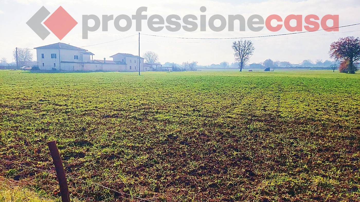 Terreno Agricolo in vendita a Villa Santa Lucia