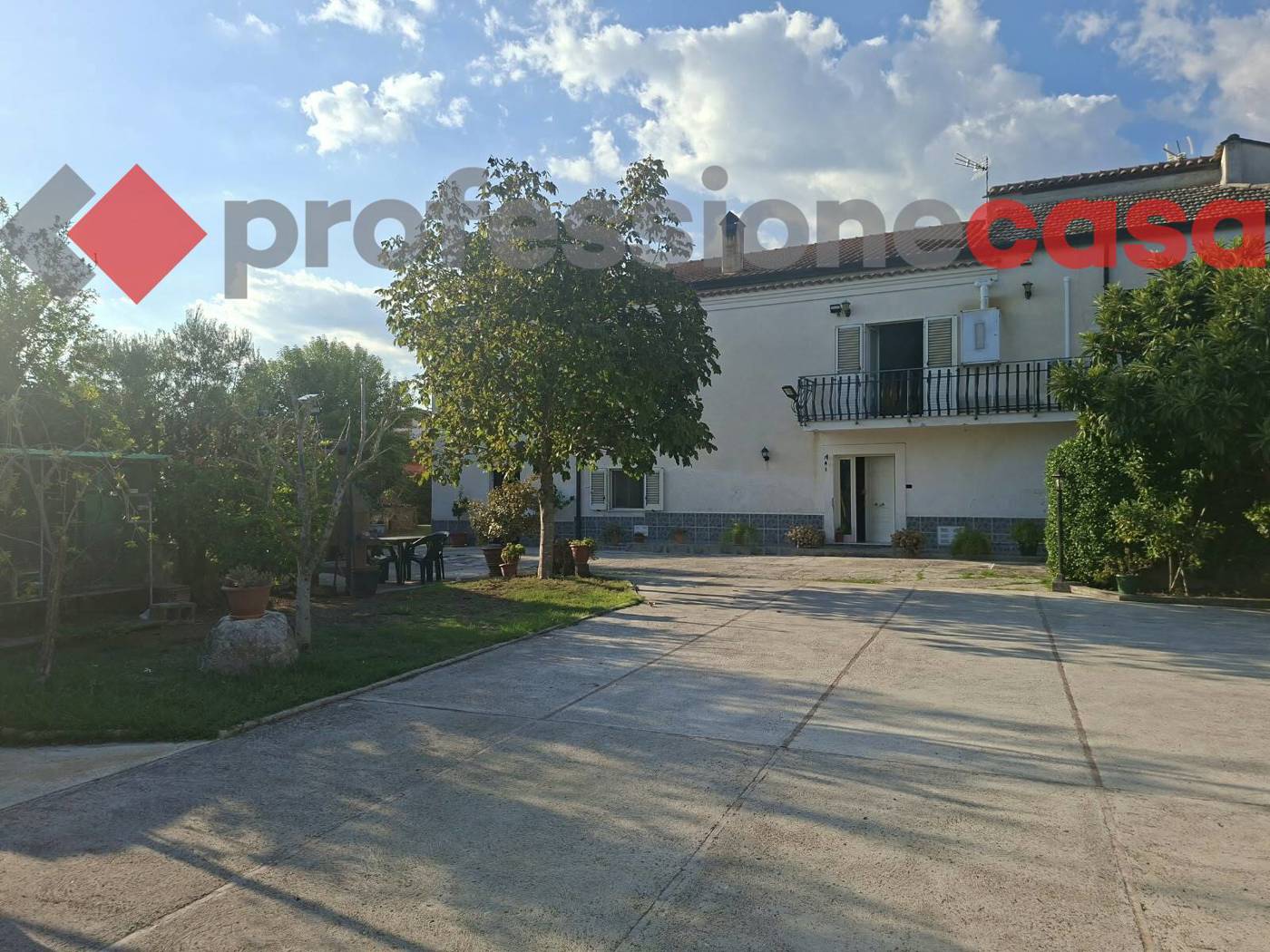 Casa indipendente in vendita a Villa Santa Lucia