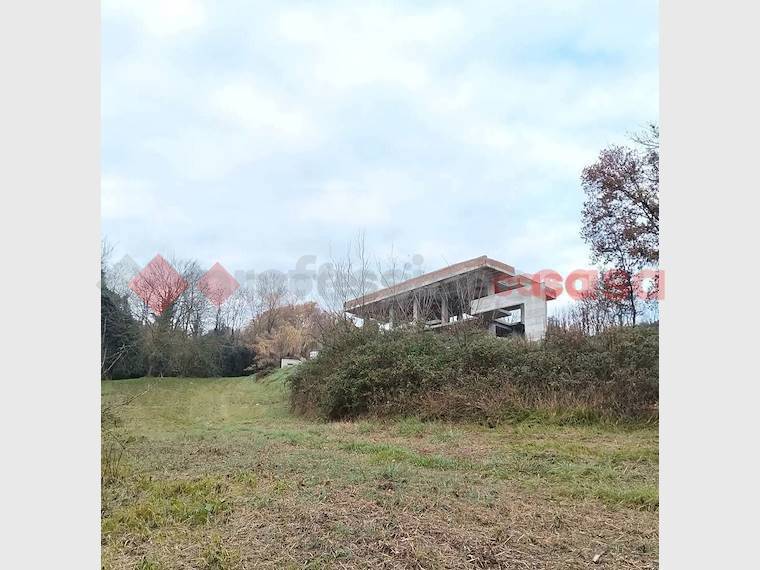 Villa in vendita a Frosinone