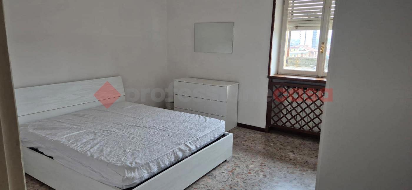 Trilocale arredato in affitto a Frosinone