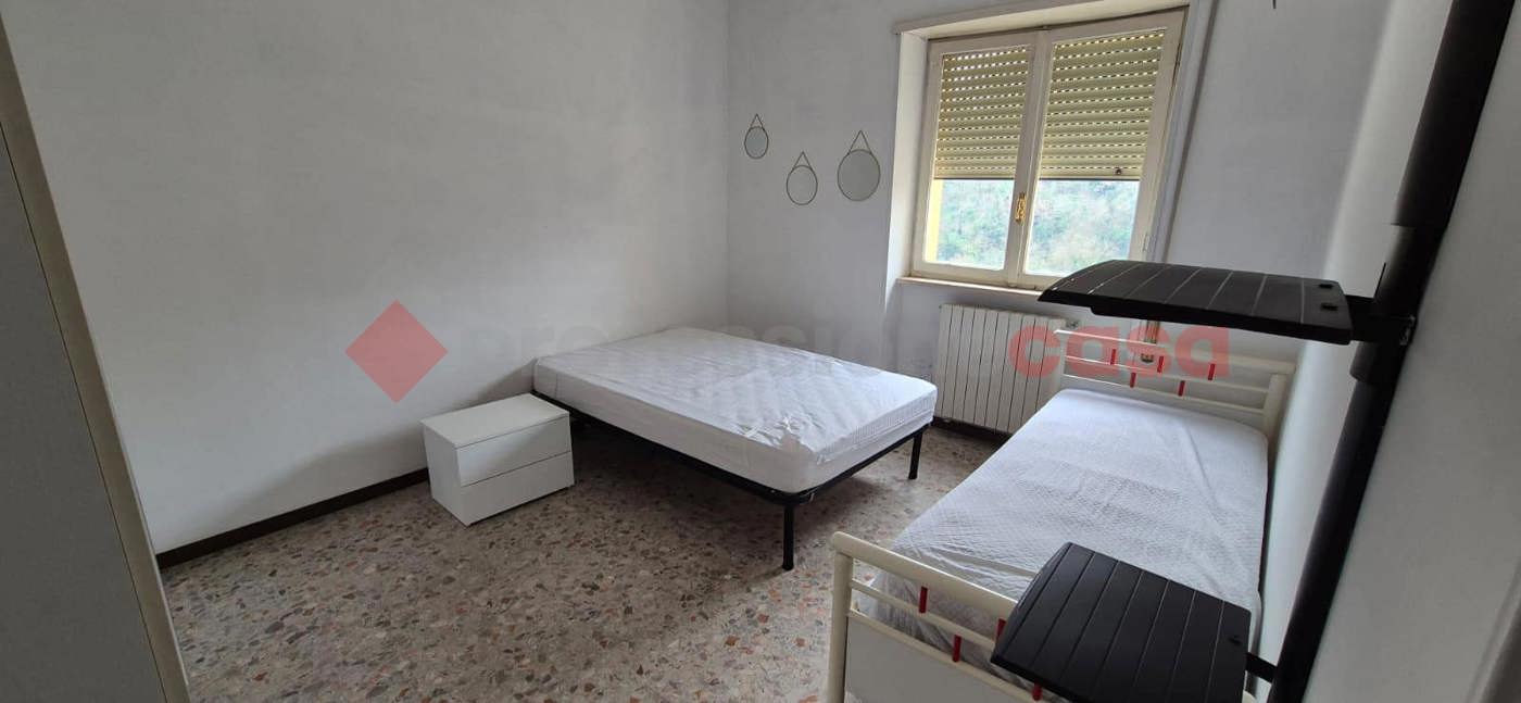 Trilocale arredato in affitto a Frosinone