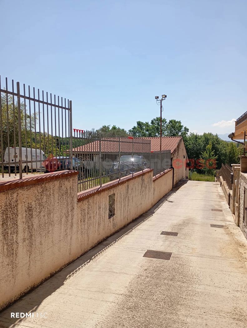 Magazzino in vendita a Frosinone