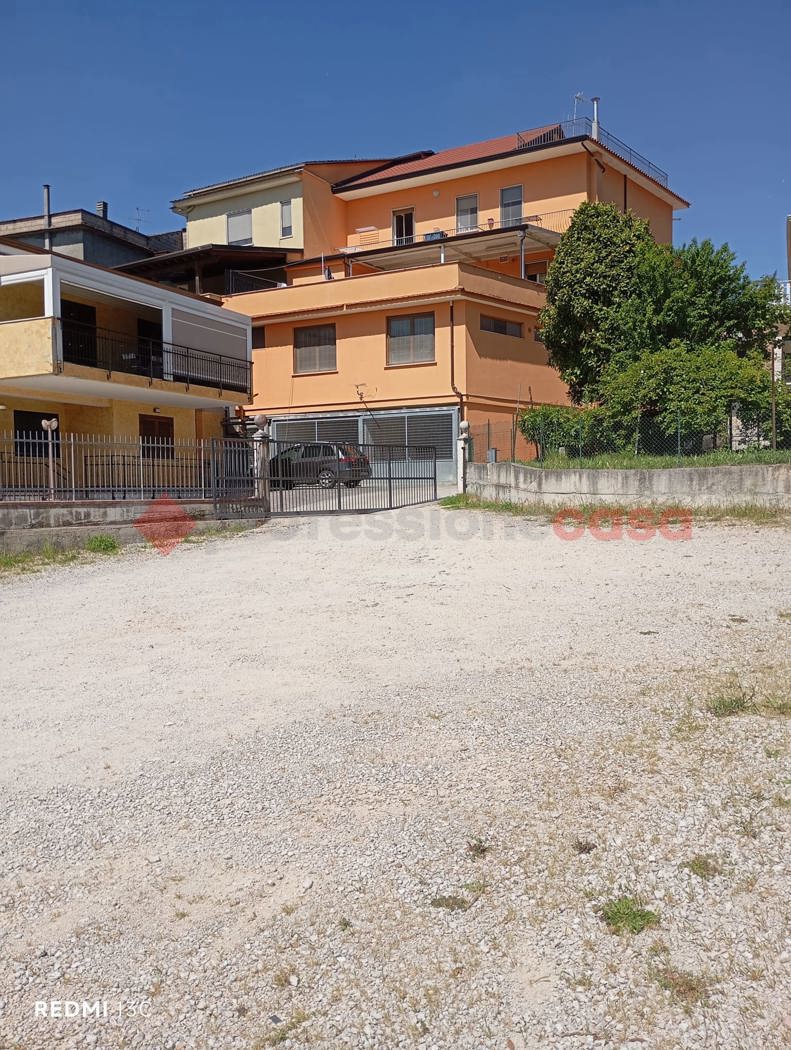Magazzino in vendita a Frosinone