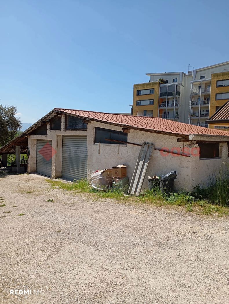 Magazzino in vendita a Frosinone
