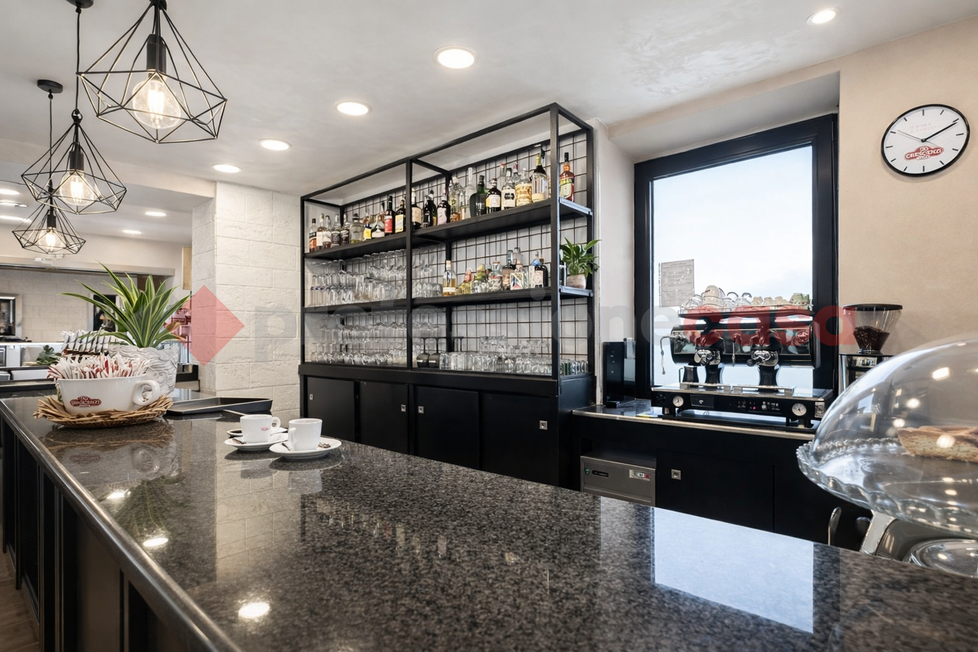 Attivit� commerciale in vendita a Frosinone