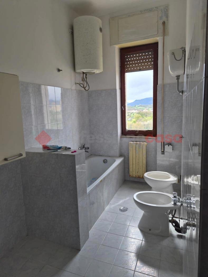 Quadrilocale in vendita a Frosinone