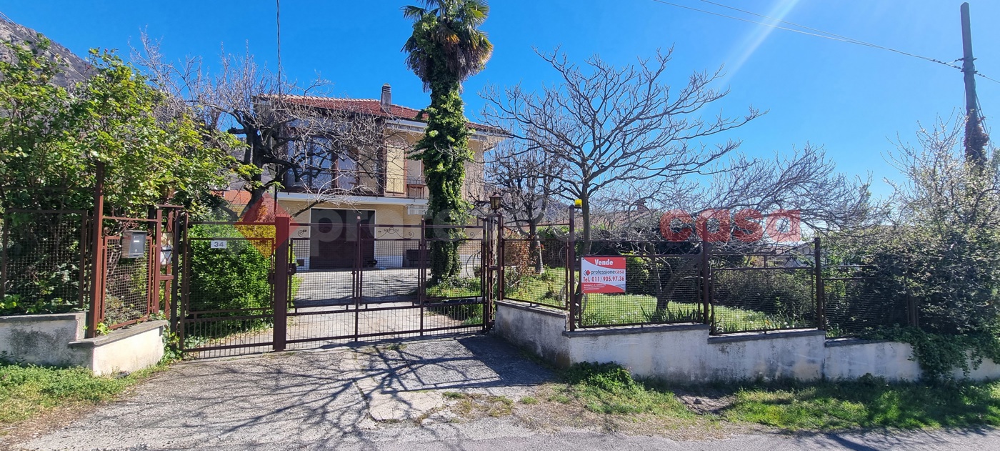 Casa indipendente con giardino a Cantalupa