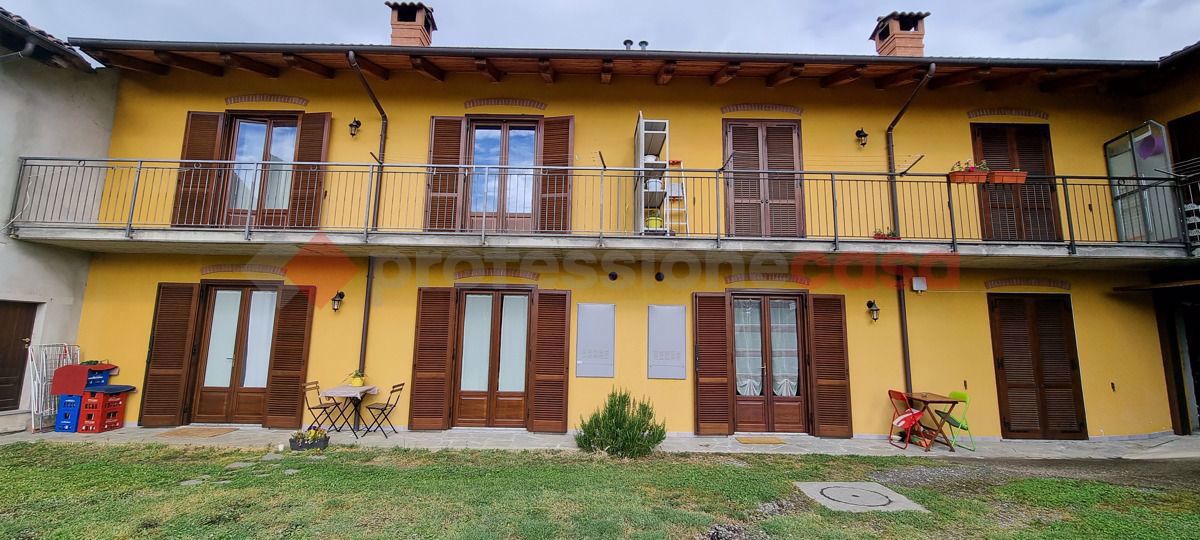 Appartamento ristrutturato a Roletto