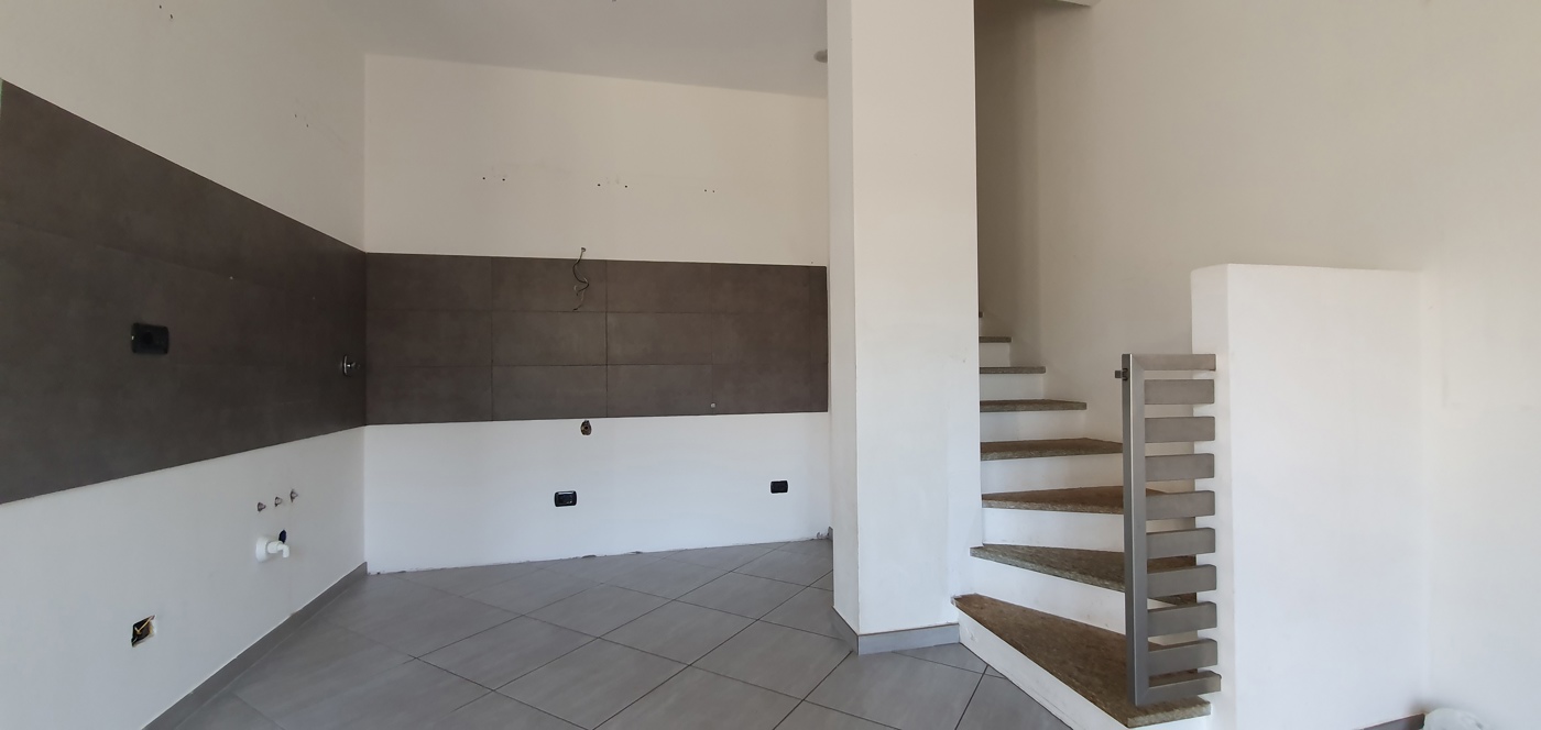 Quadrilocale nuovo a Roletto