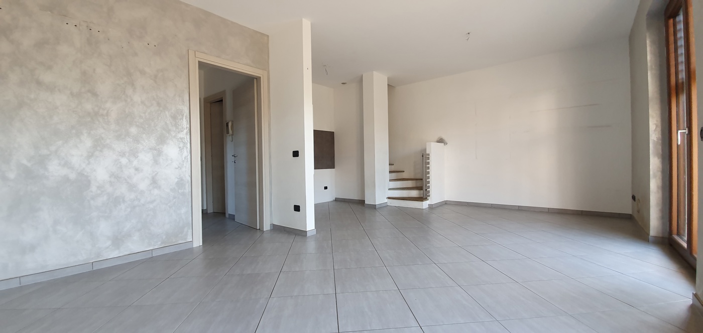 Quadrilocale nuovo a Roletto