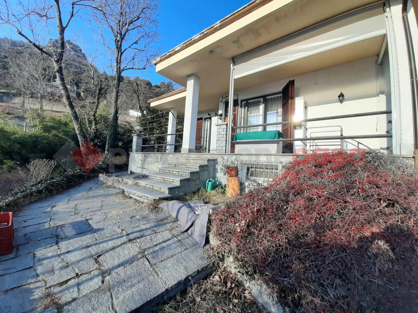 Casa indipendente con giardino a Roletto