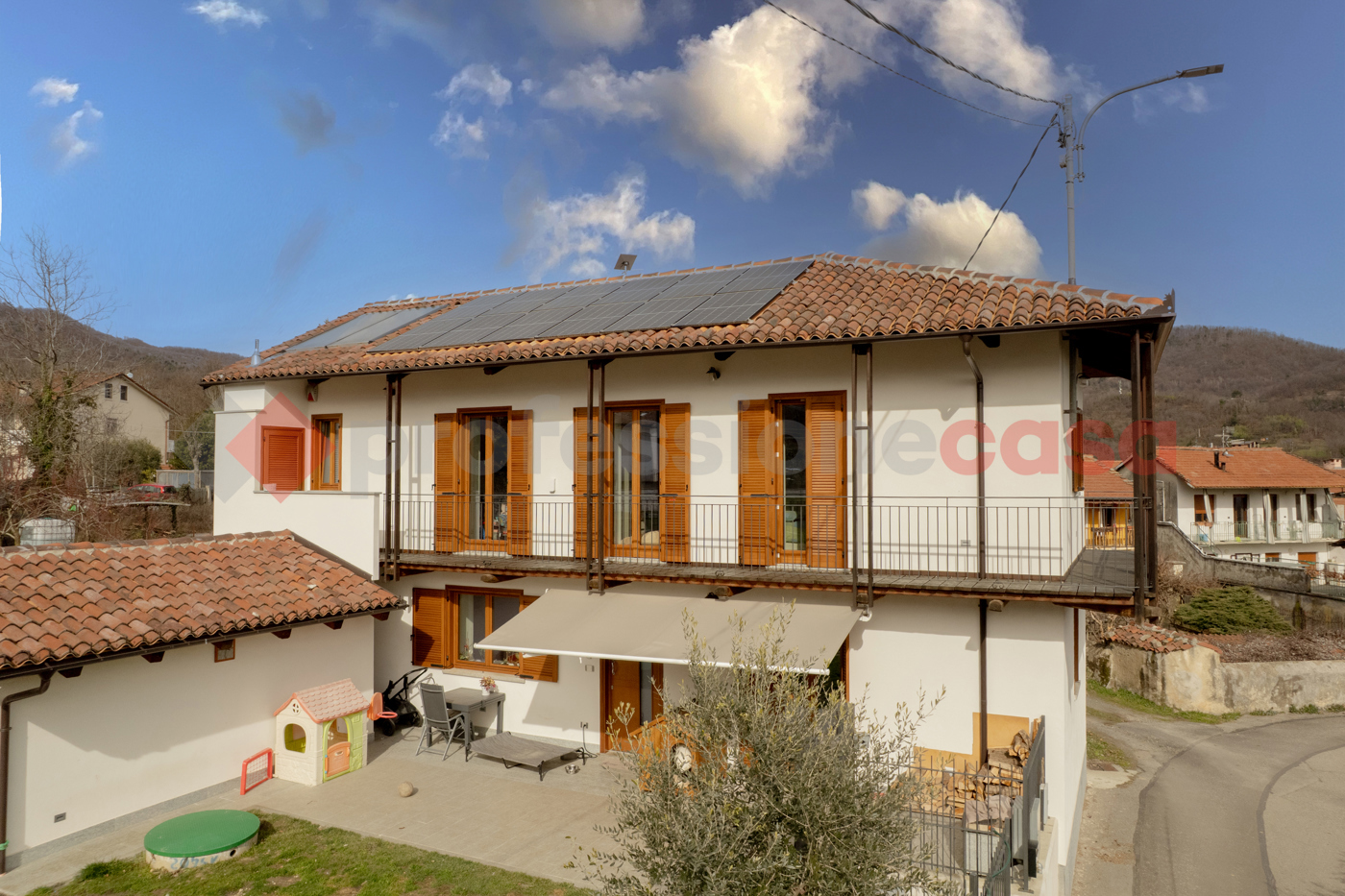 Villa con giardino a Cumiana