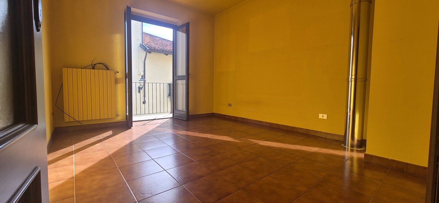 Casa indipendente con giardino a Frossasco