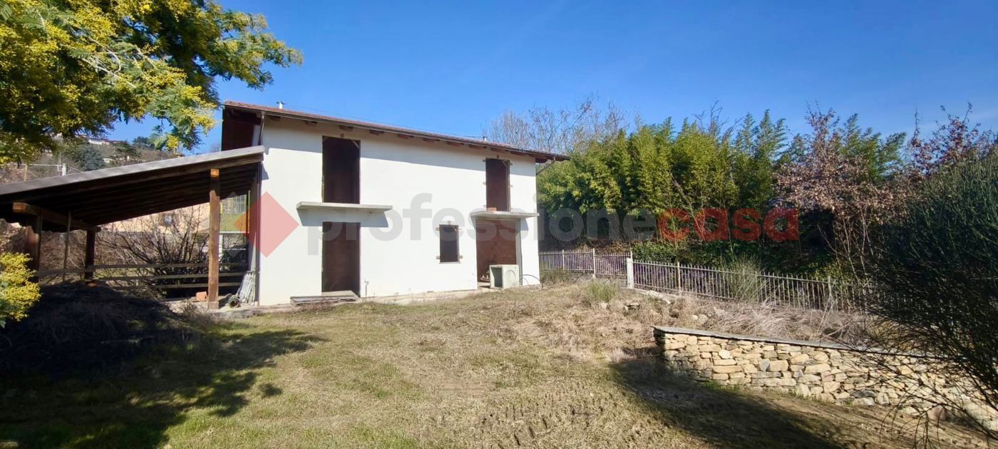 Casa indipendente con giardino a Frossasco
