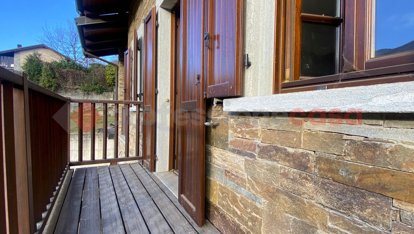 Rustico con giardino a Torre Pellice