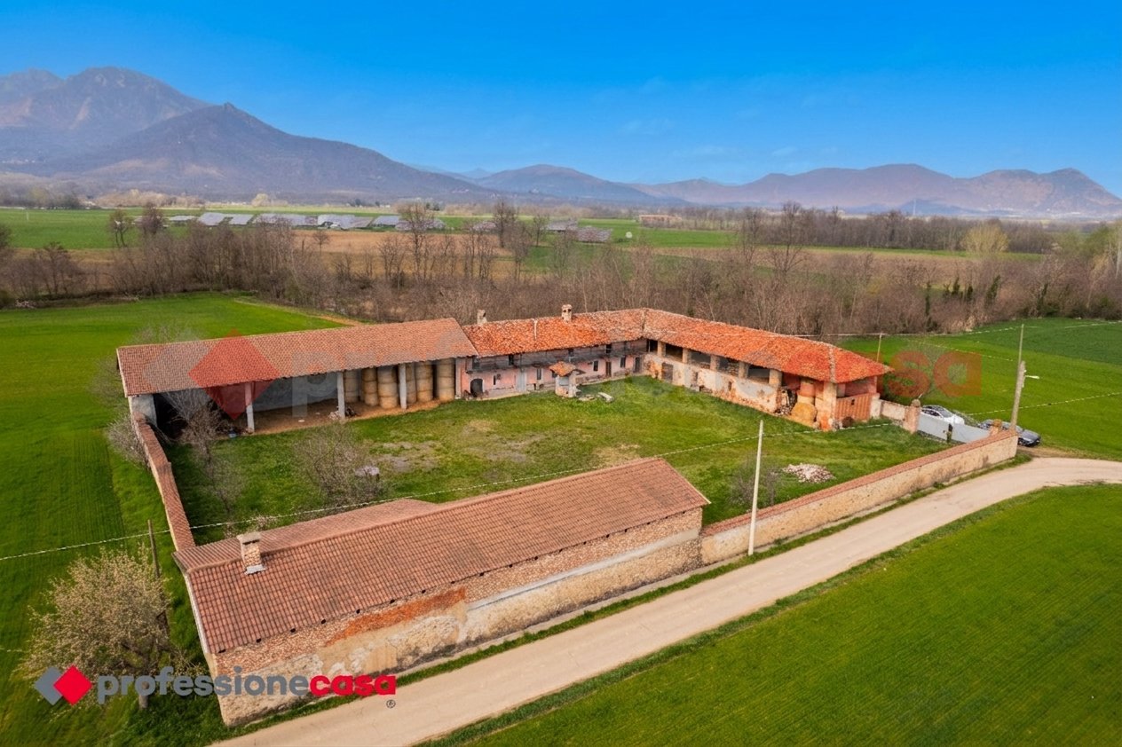 Rustico da ristrutturare a Frossasco
