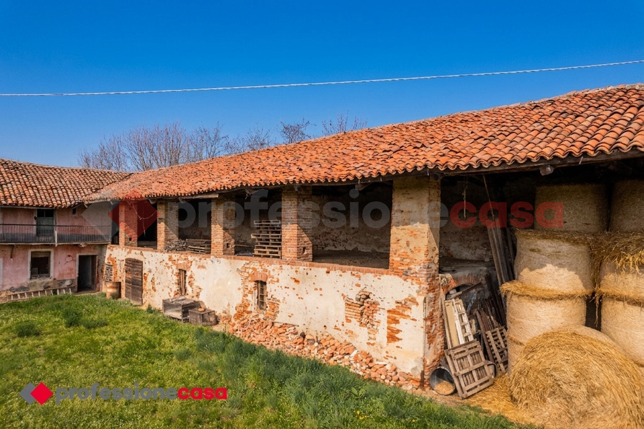 Rustico da ristrutturare a Frossasco