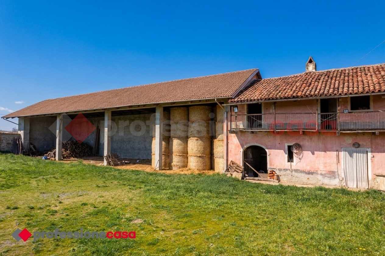 Rustico da ristrutturare a Frossasco