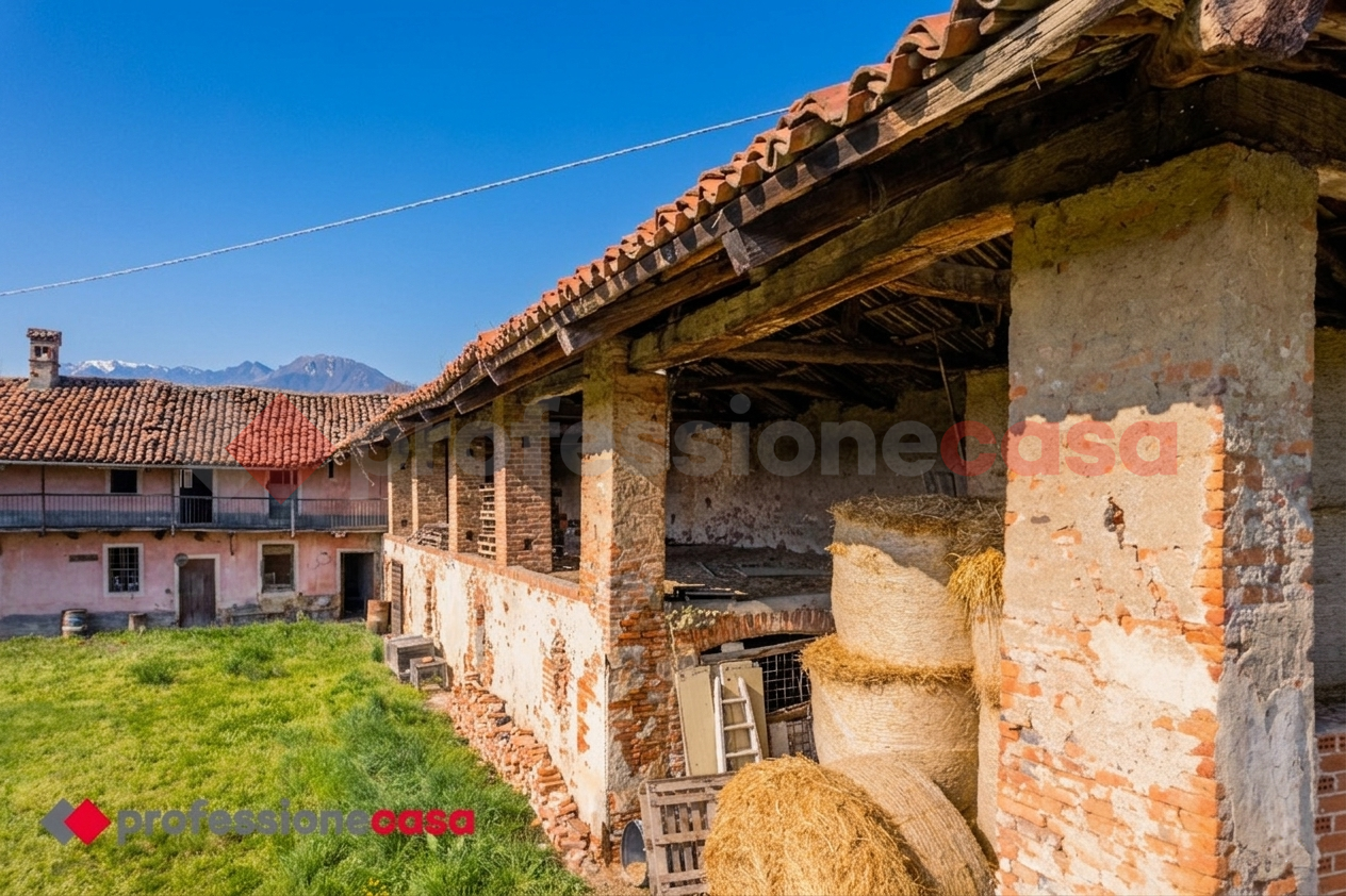 Rustico da ristrutturare a Frossasco