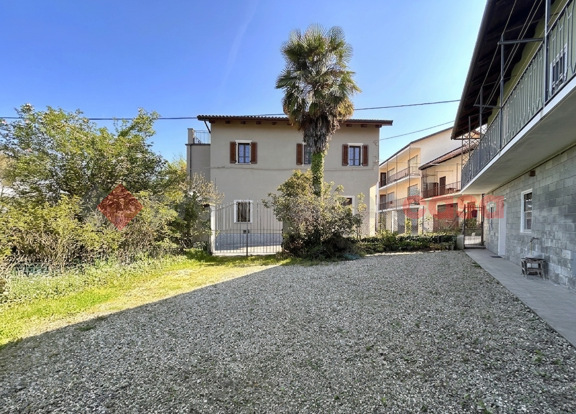 Casa indipendente con giardino a Cumiana