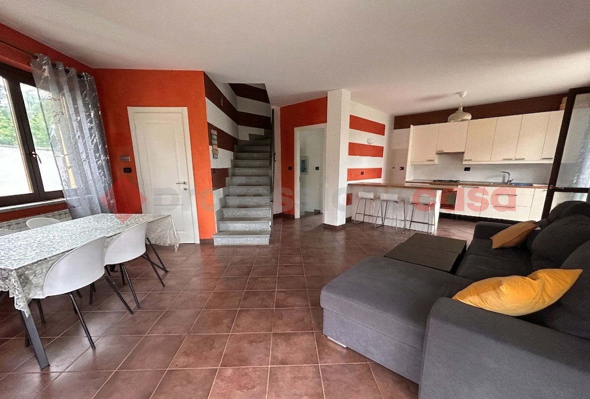 Villa con giardino a Cumiana