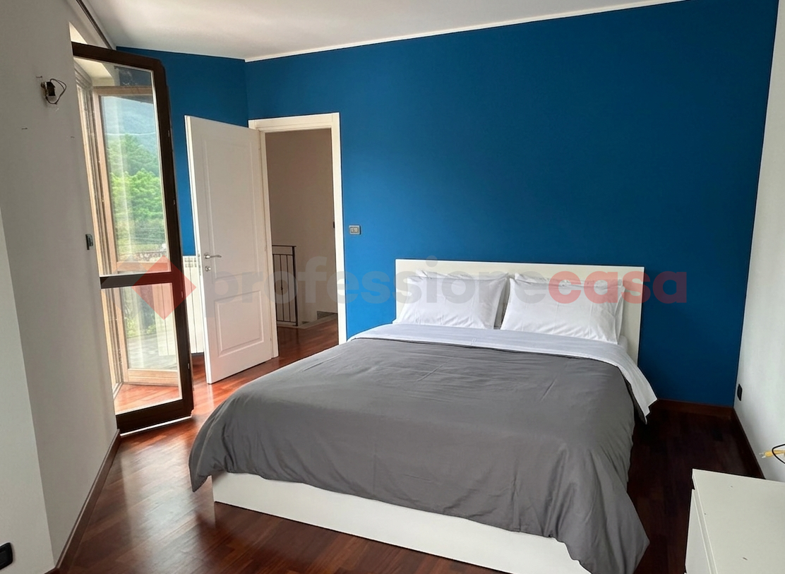 Villa con giardino a Cumiana