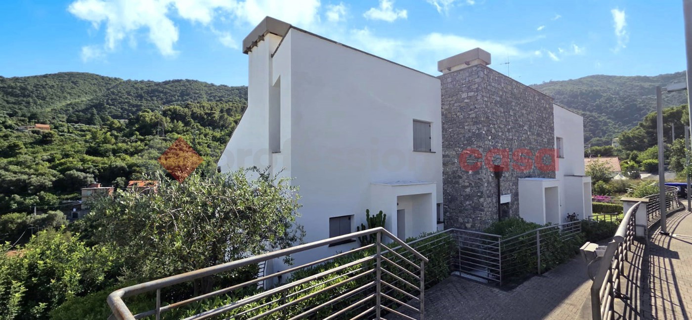 Casa indipendente vista mare a Alassio