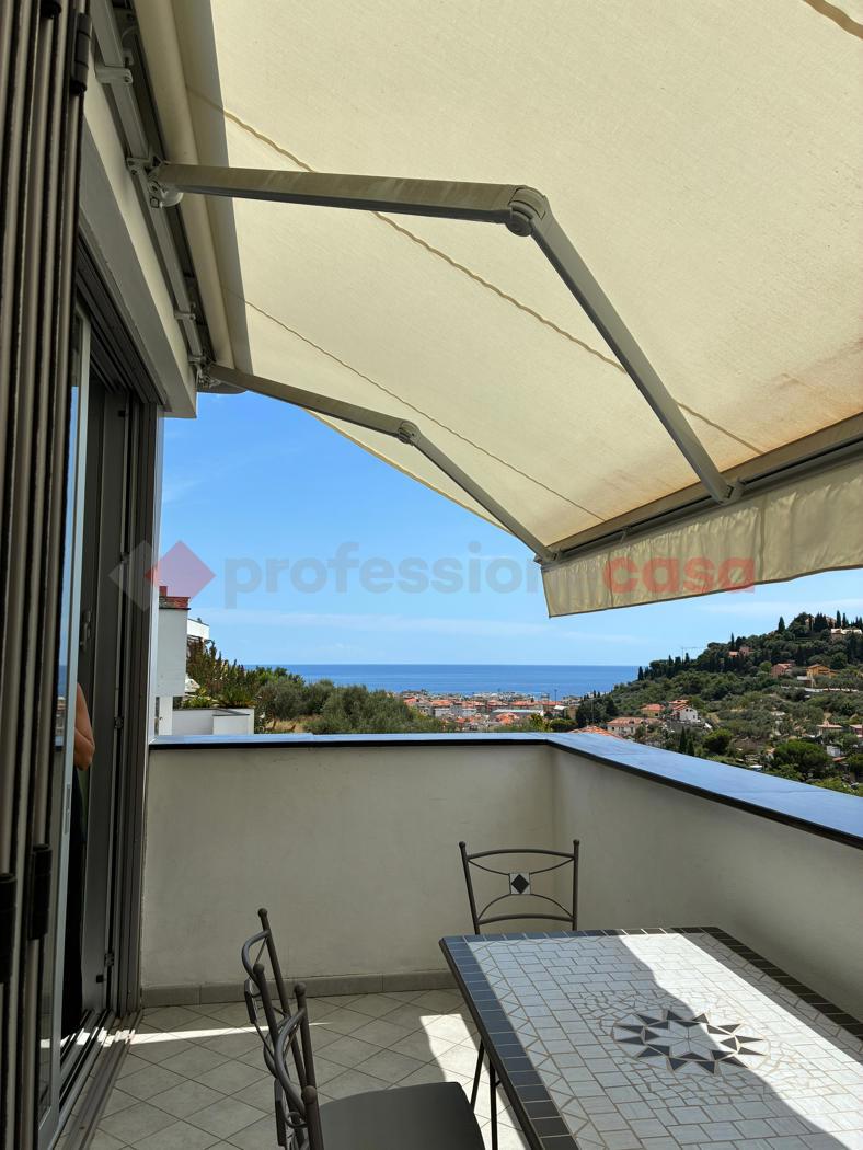 Casa indipendente vista mare a Alassio