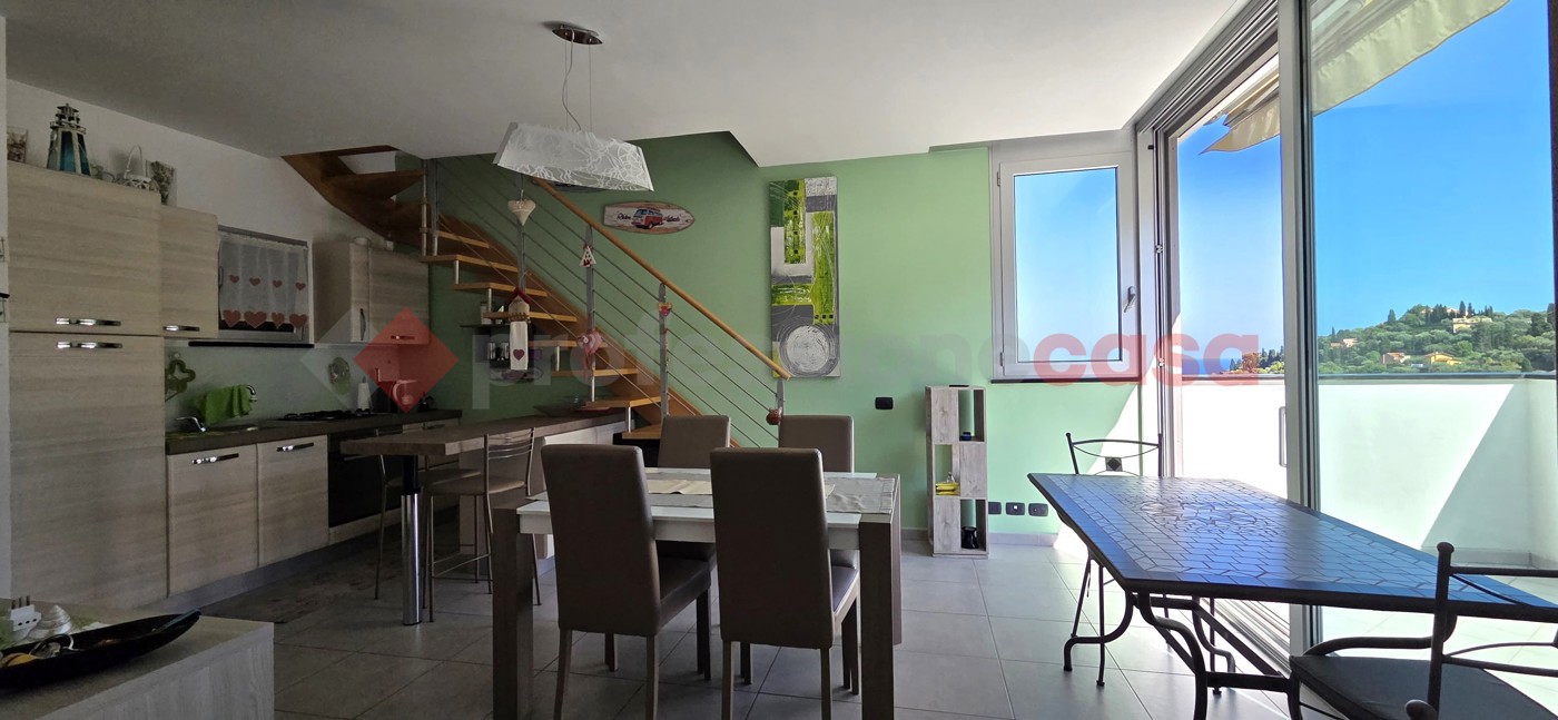 Casa indipendente vista mare a Alassio