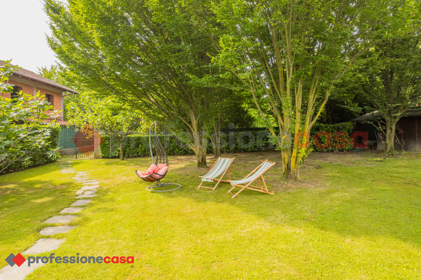 Villa con giardino a Cumiana