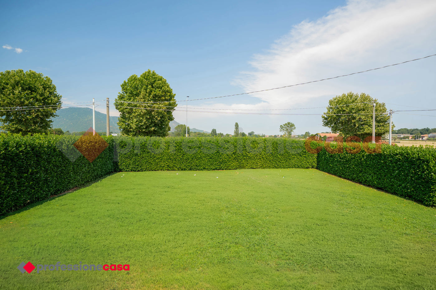 Villa con giardino a Cumiana