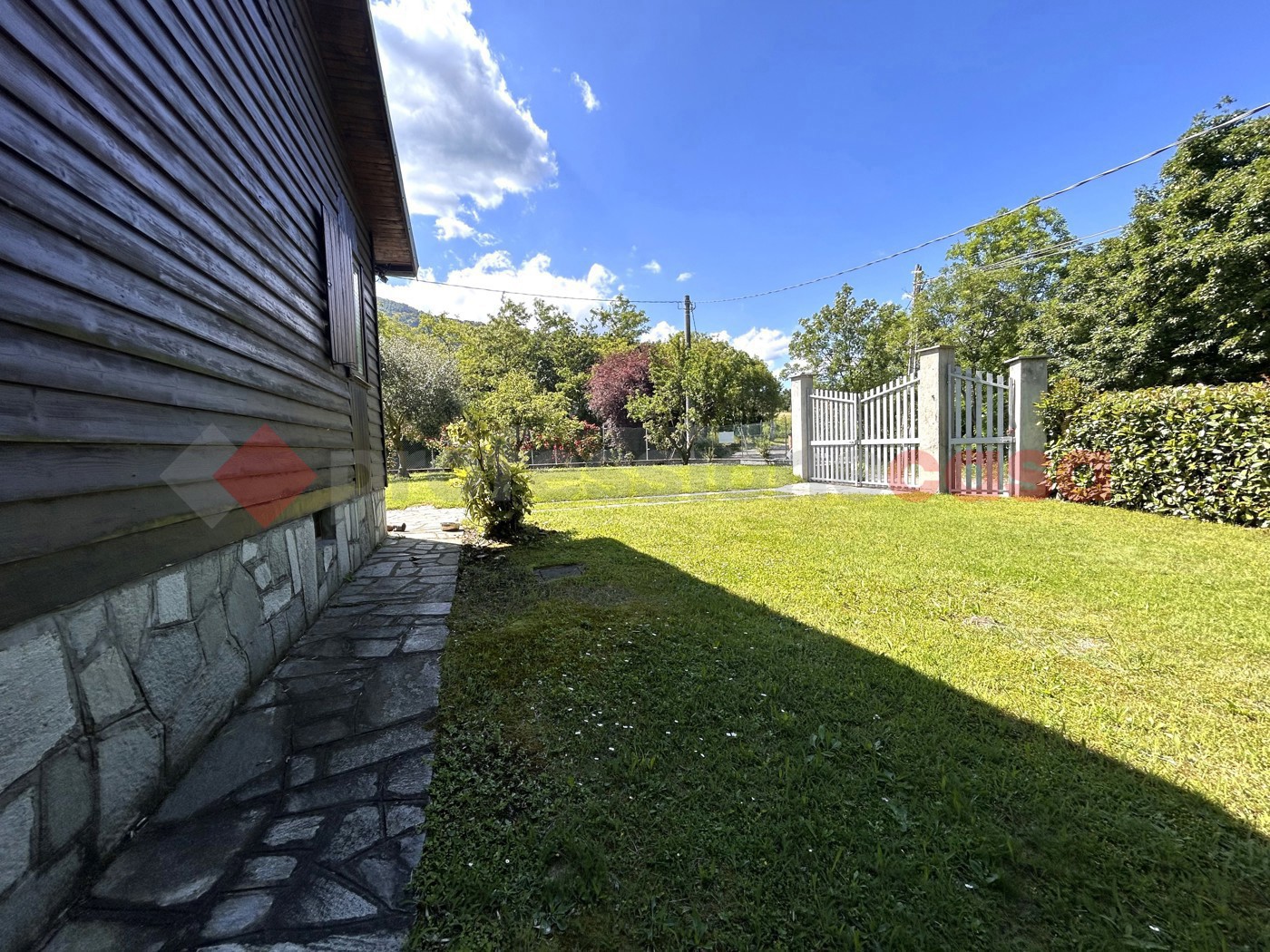 Villa con giardino a Cumiana