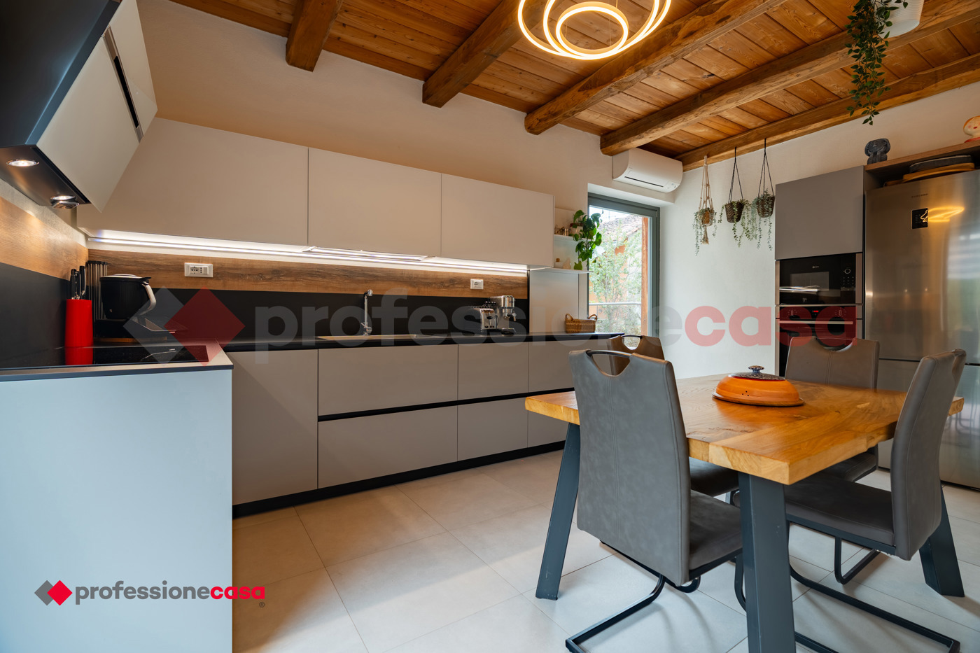 Villa con giardino a Cumiana