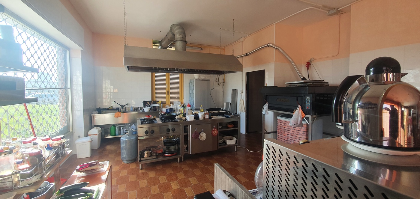 Negozio in affitto a Frossasco