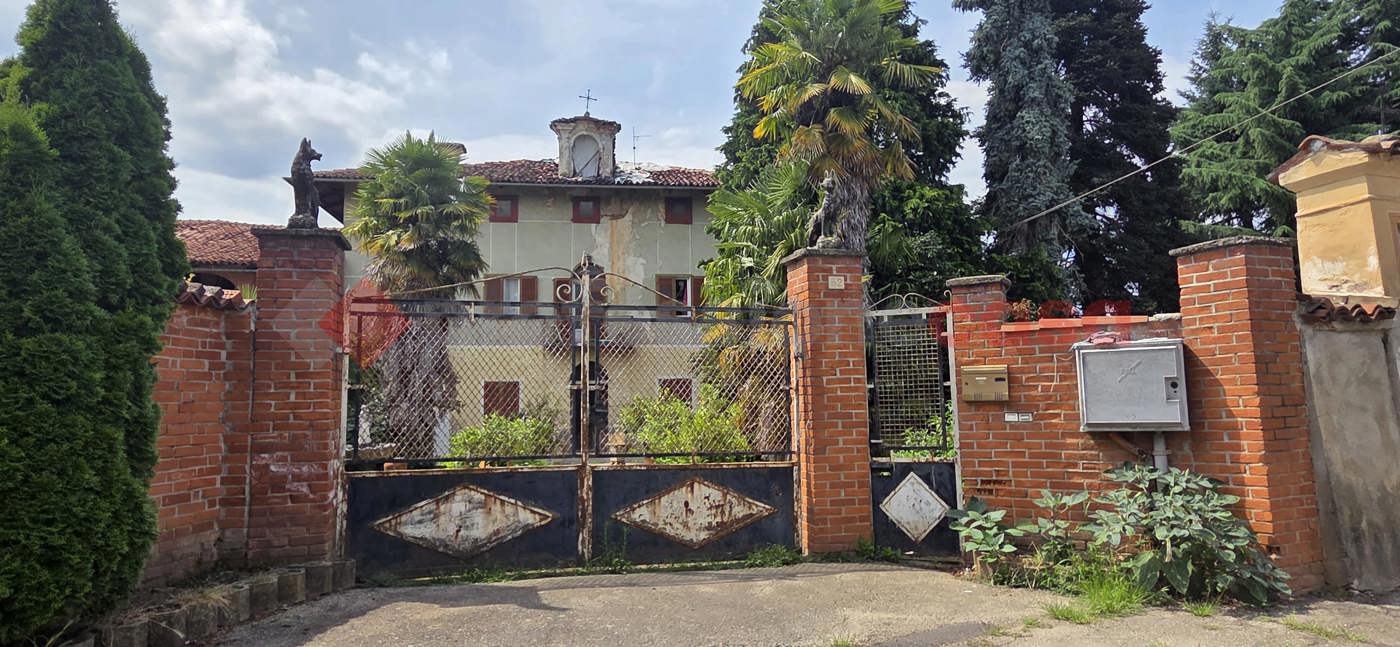 Casa indipendente con giardino a Pinerolo